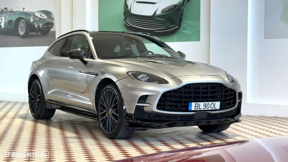 Aston Martin DBX 707 - 5