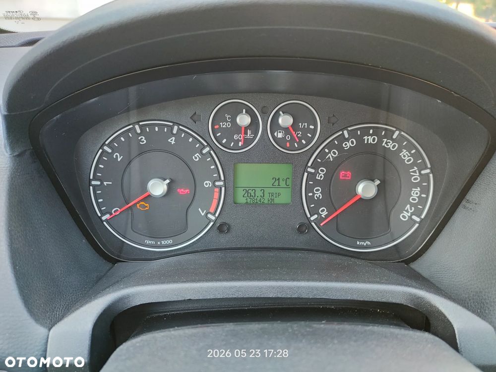 Ford Fiesta 1.3 - 10