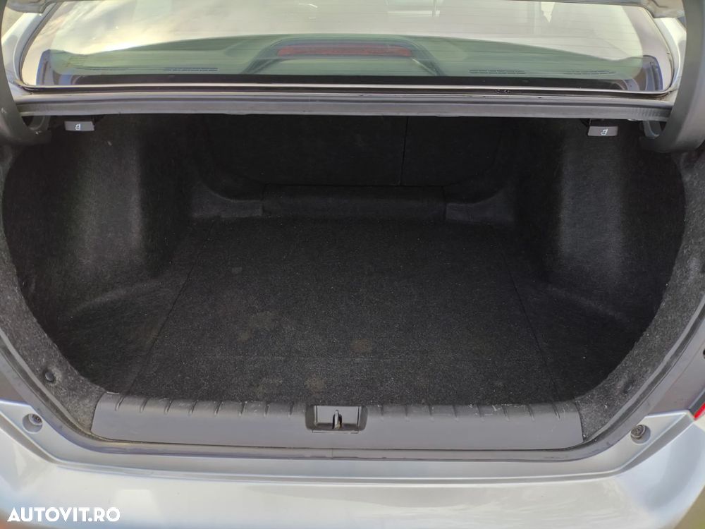 Honda Civic 1.5 VTEC Turbo Elegance Navi - 17