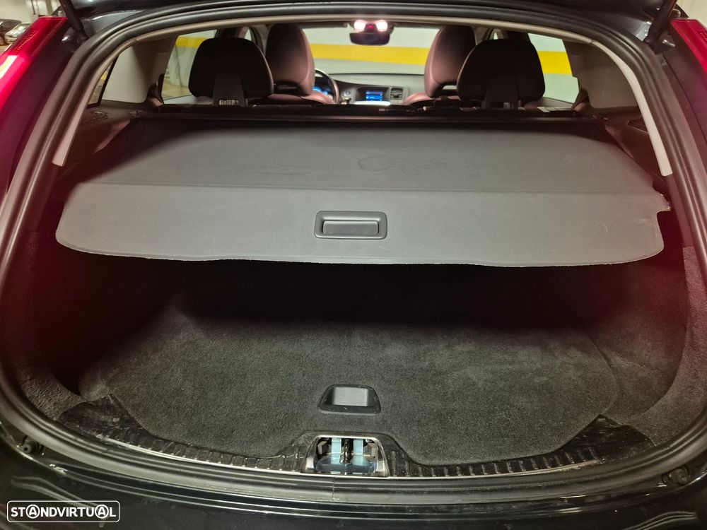 Volvo V60 1.6 D2 Momentum Eco - 31