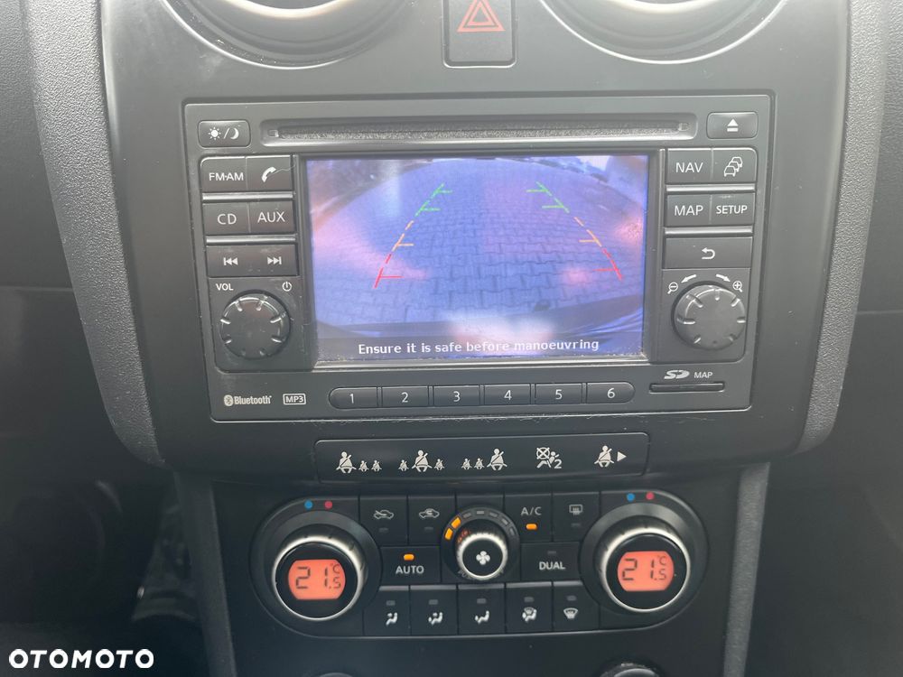 Nissan Qashqai 2.0 Tekna Premium - 9