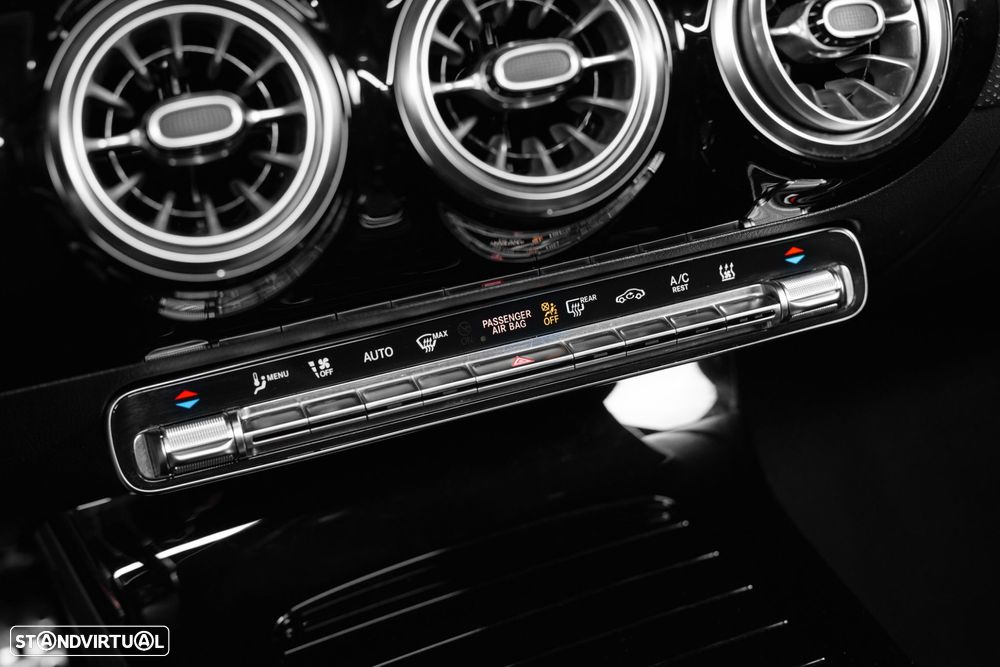 Mercedes-Benz CLA 250 e Shooting Brake AMG Line - 37