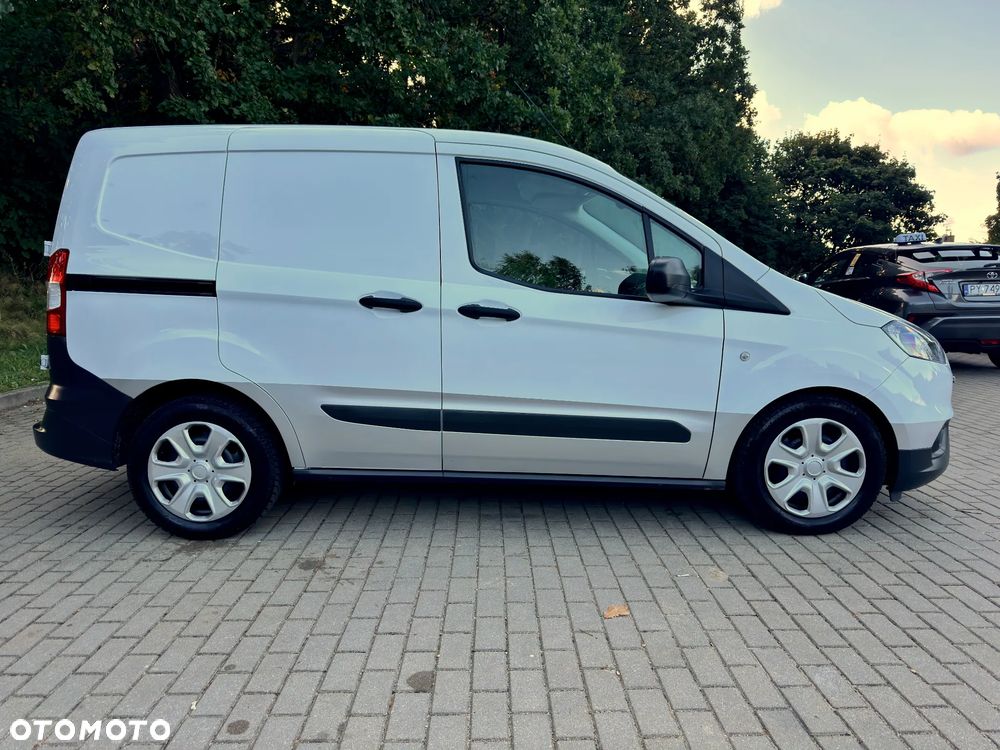 Ford Courier L1 - 8