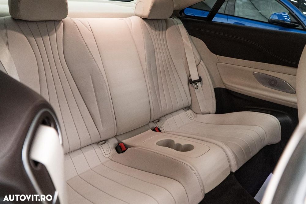 Mercedes-Benz E 450 Coupe 4MATIC Aut. - 8