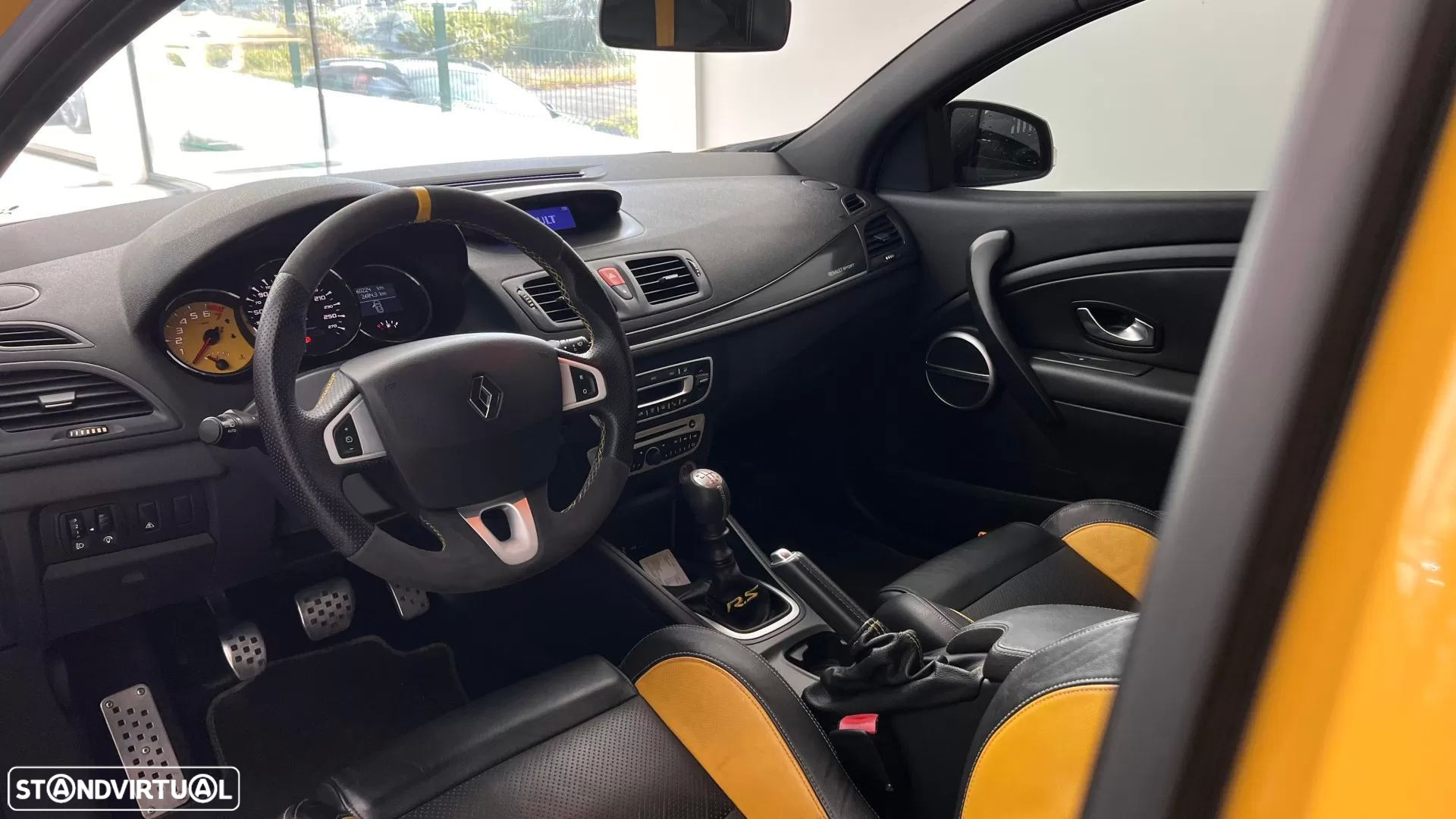 Renault Mégane Coupe 2.0 T 16V RS - 15