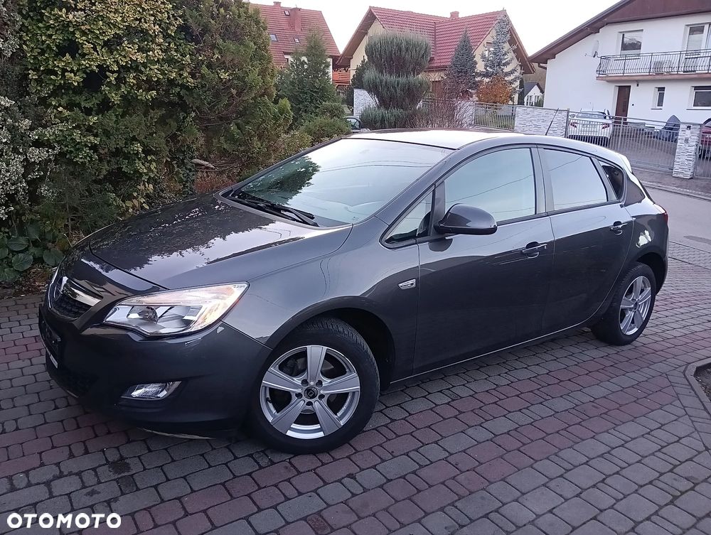 Opel Astra 1.6 Edition - 2