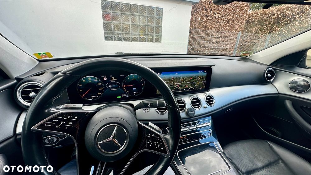 Mercedes-Benz Klasa E 300 de 9G-TRONIC Avantgarde - 16
