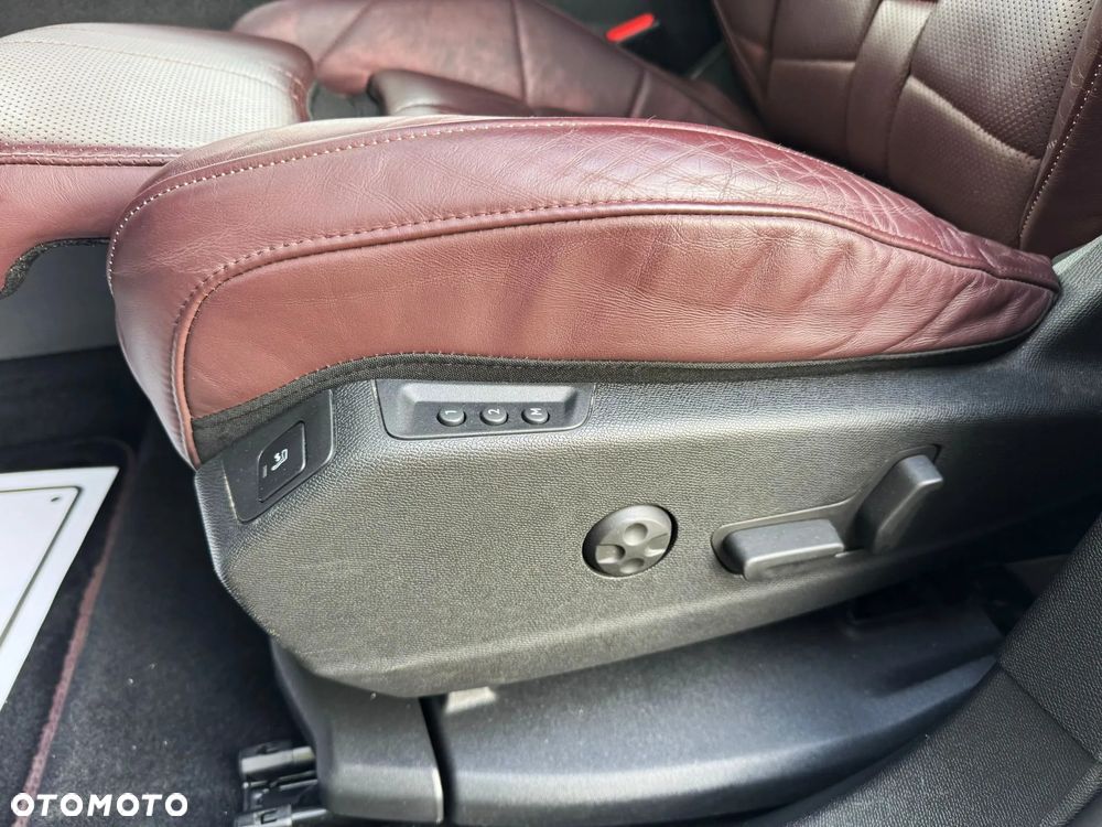 DS Automobiles DS 7 Crossback 2.0 BlueHDi Performance Line + - 21