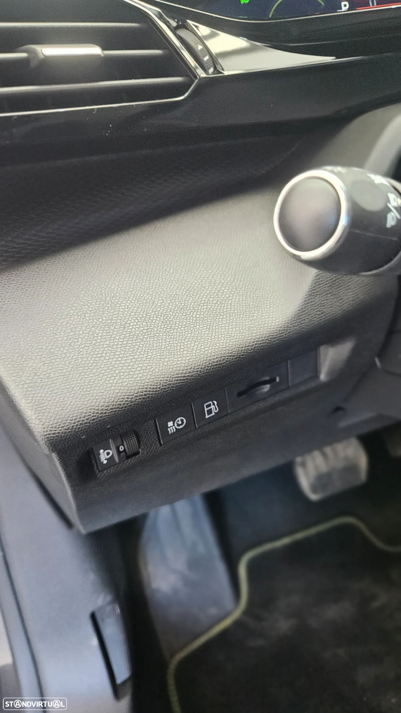 Peugeot 308 SW 1.6 Hybrid Allure e-EAT8 - 21