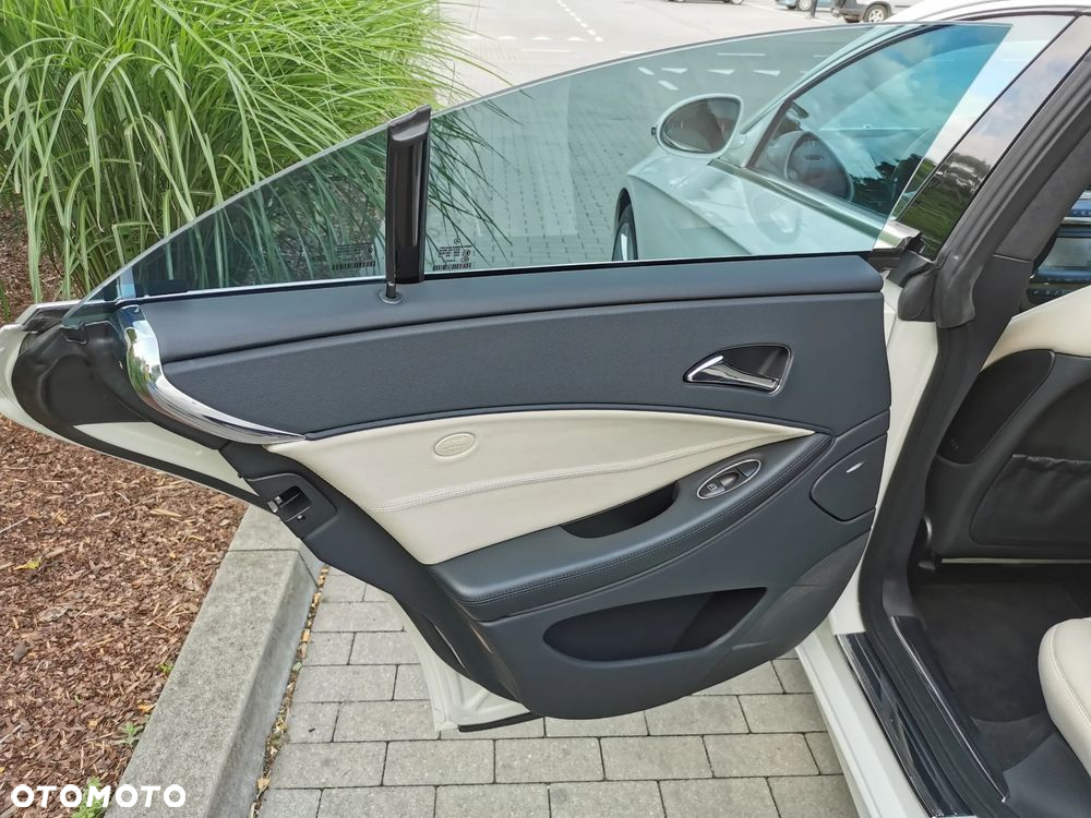 Mercedes-Benz CLS 350 7G-TRONIC - 34