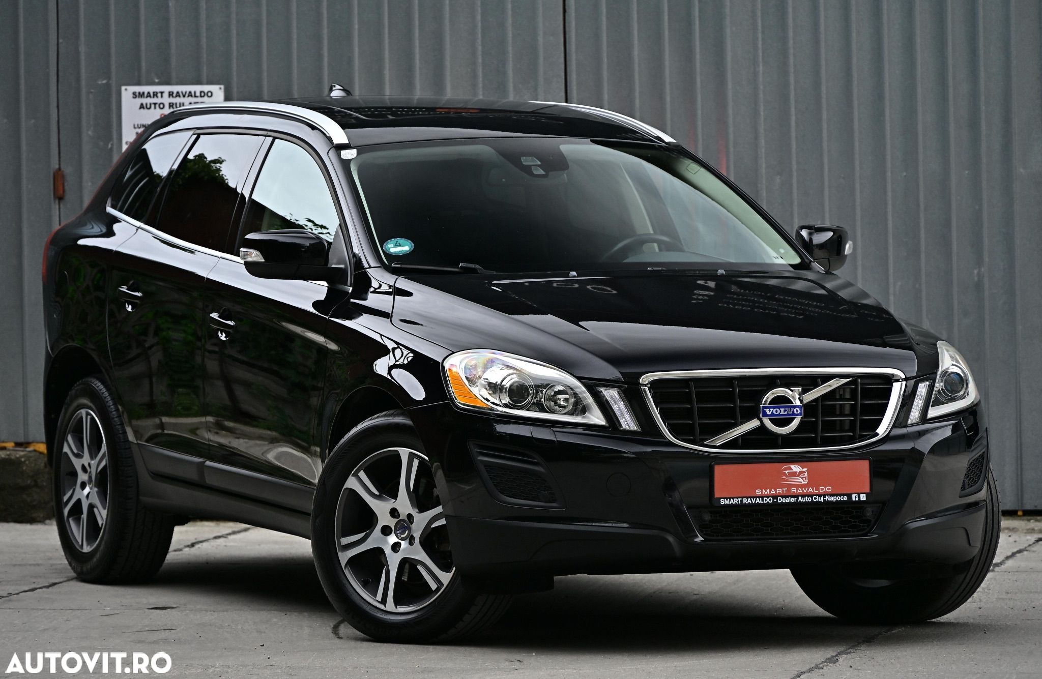 Volvo XC 60 D5 AWD Aut. Summum - 2