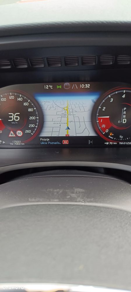 Volvo XC 90 T6 AWD Geartronic Momentum - 8