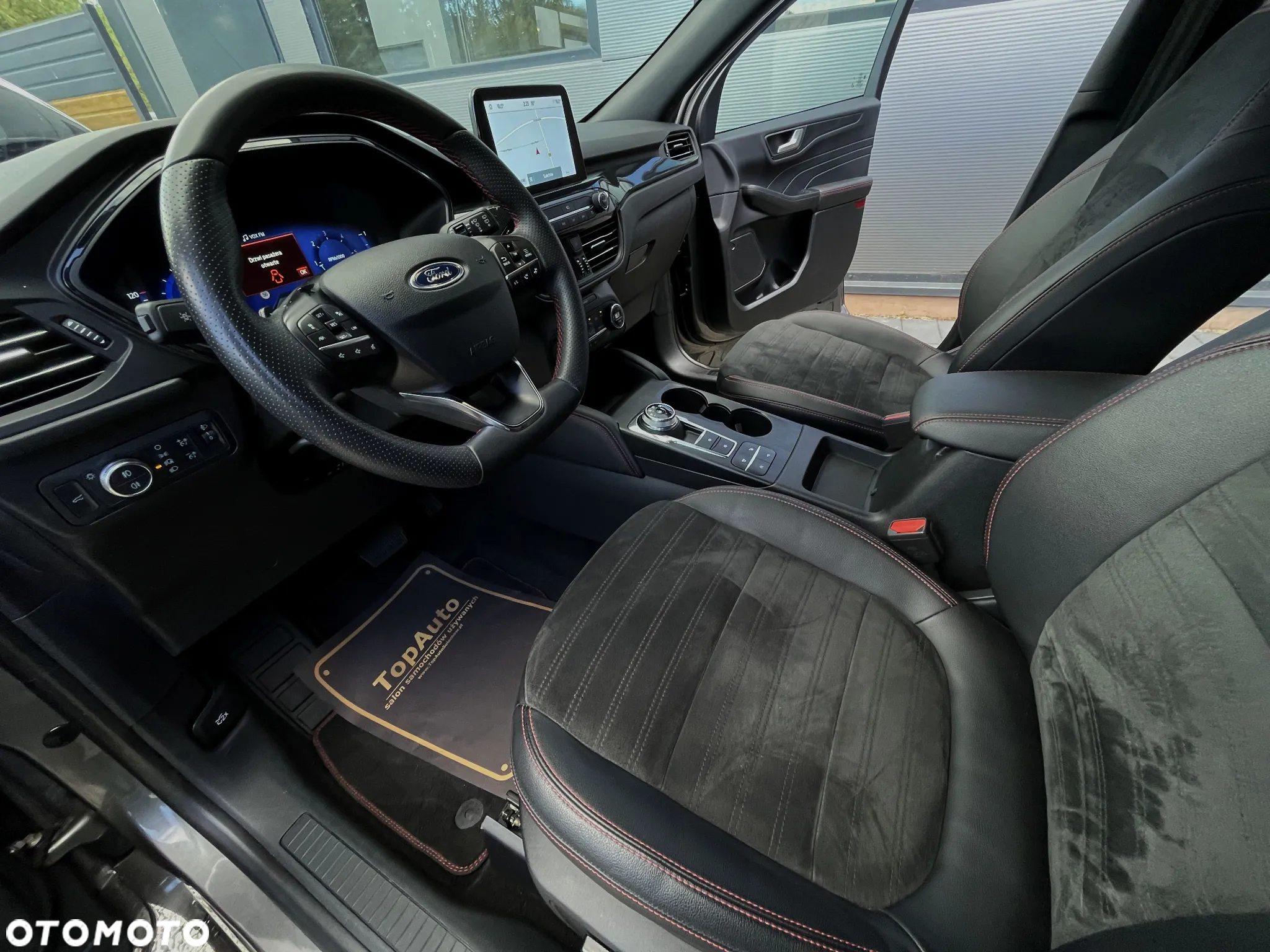 Ford Kuga 2.0 EcoBlue 4x4 ST-LINE X - 19