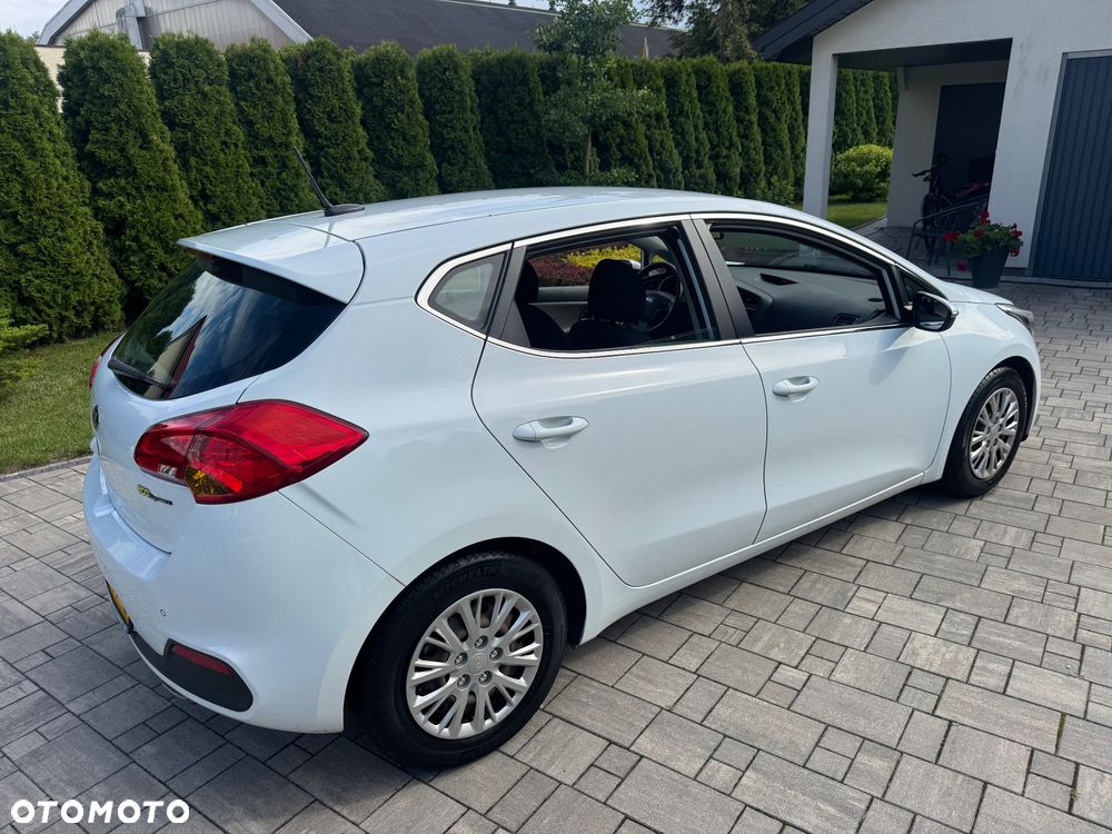 Kia Ceed 1.6 GDI Platinum Edition - 12