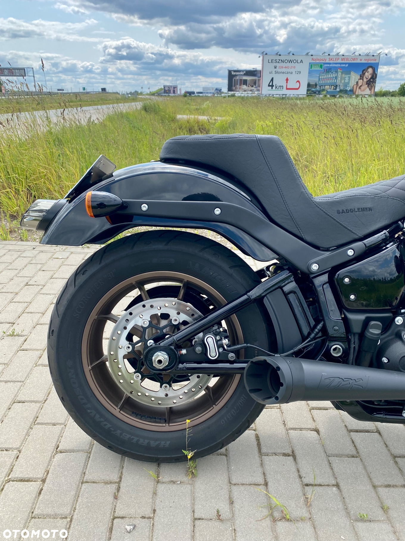 Harley-Davidson Softail Low Rider - 11