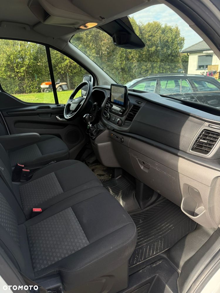 Ford TRANSIT CUSTOM - 6