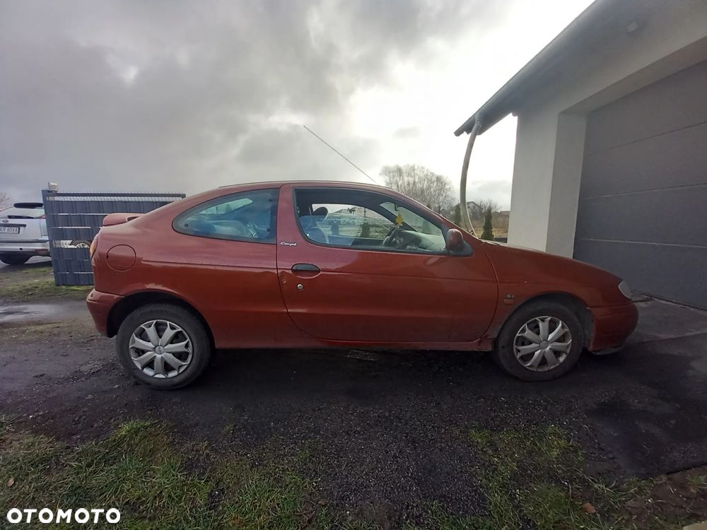 Renault Megane Coach 1.6 - 2