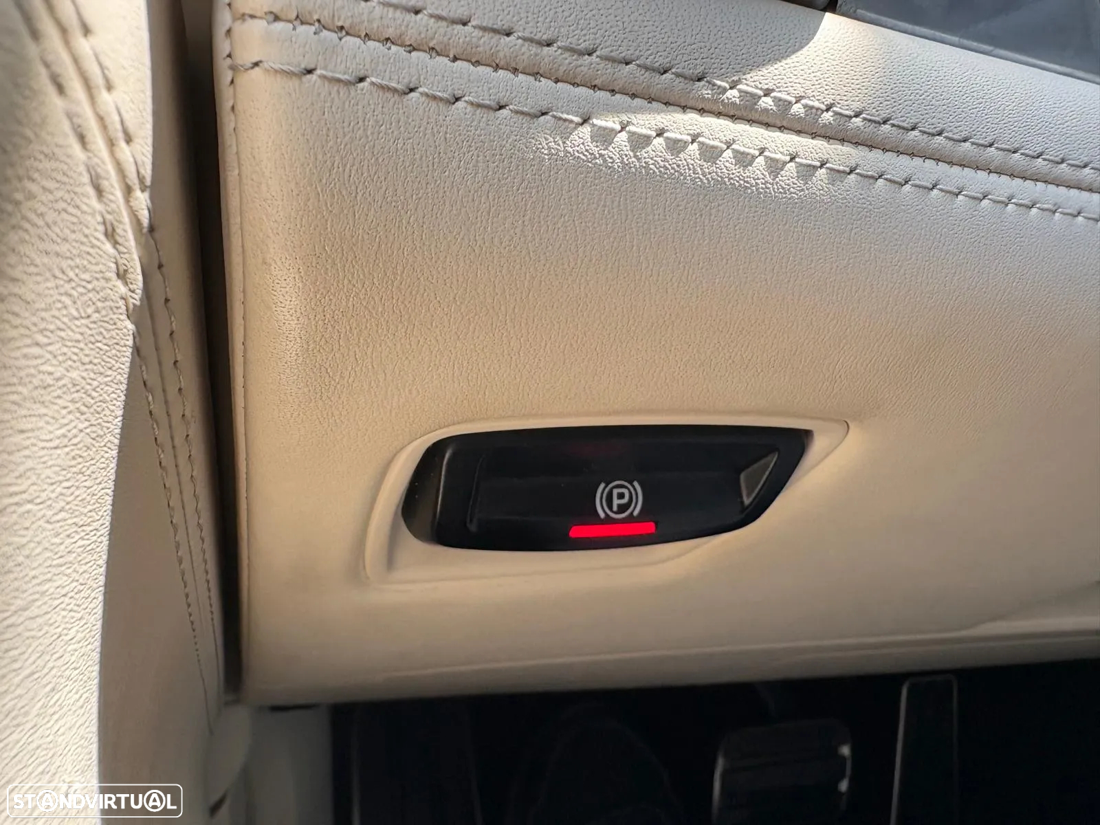 Porsche Panamera 4 E-Hybrid - 12