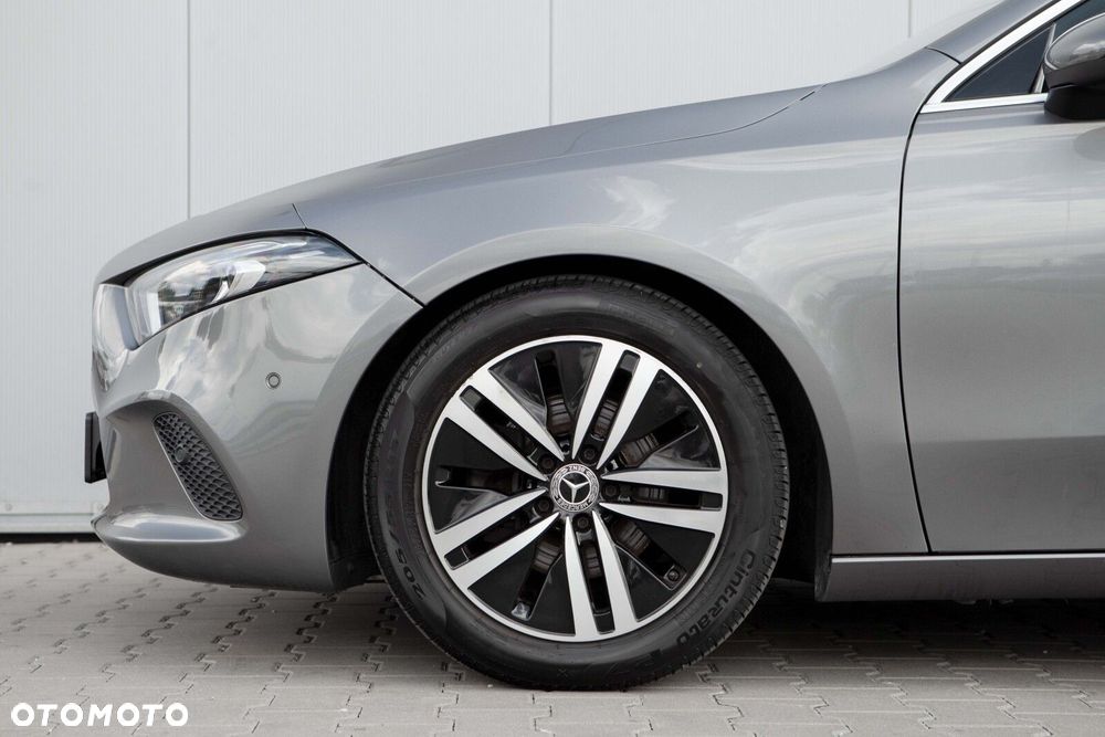 Mercedes-Benz Klasa A 180 Progressive 7G-DCT - 14