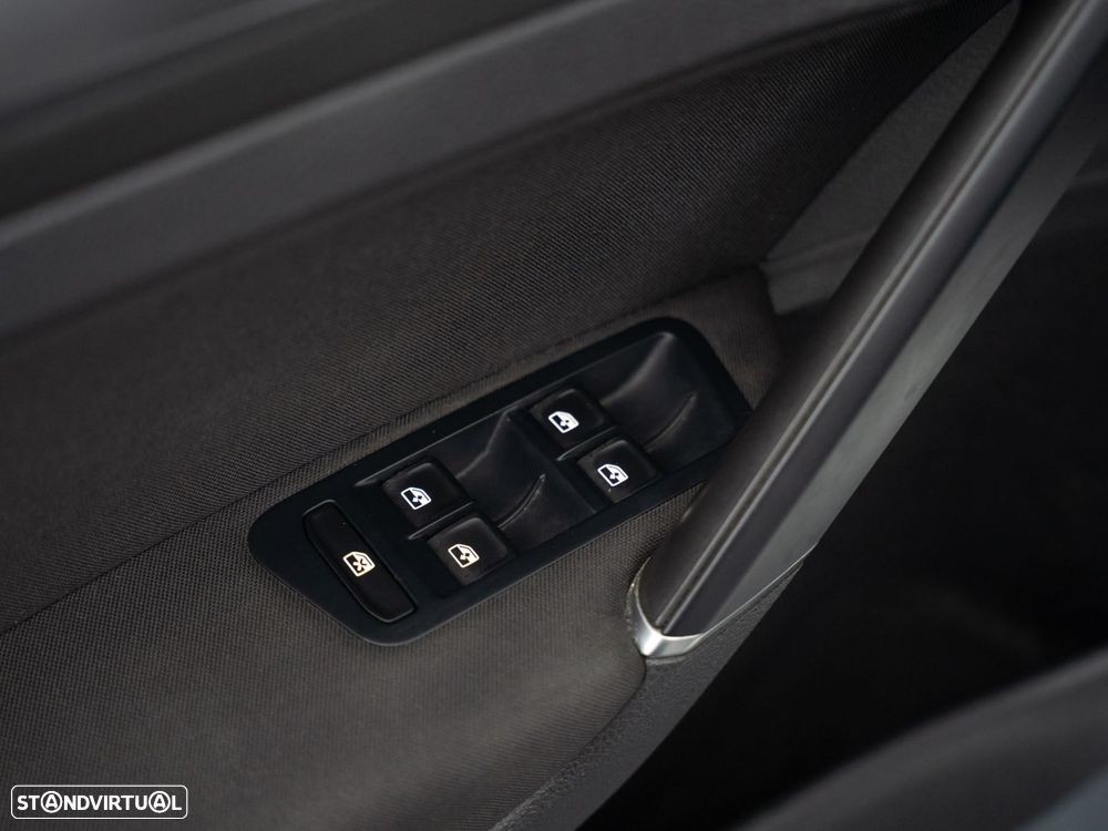 VW Golf 1.5 TSI BM Stream - 16