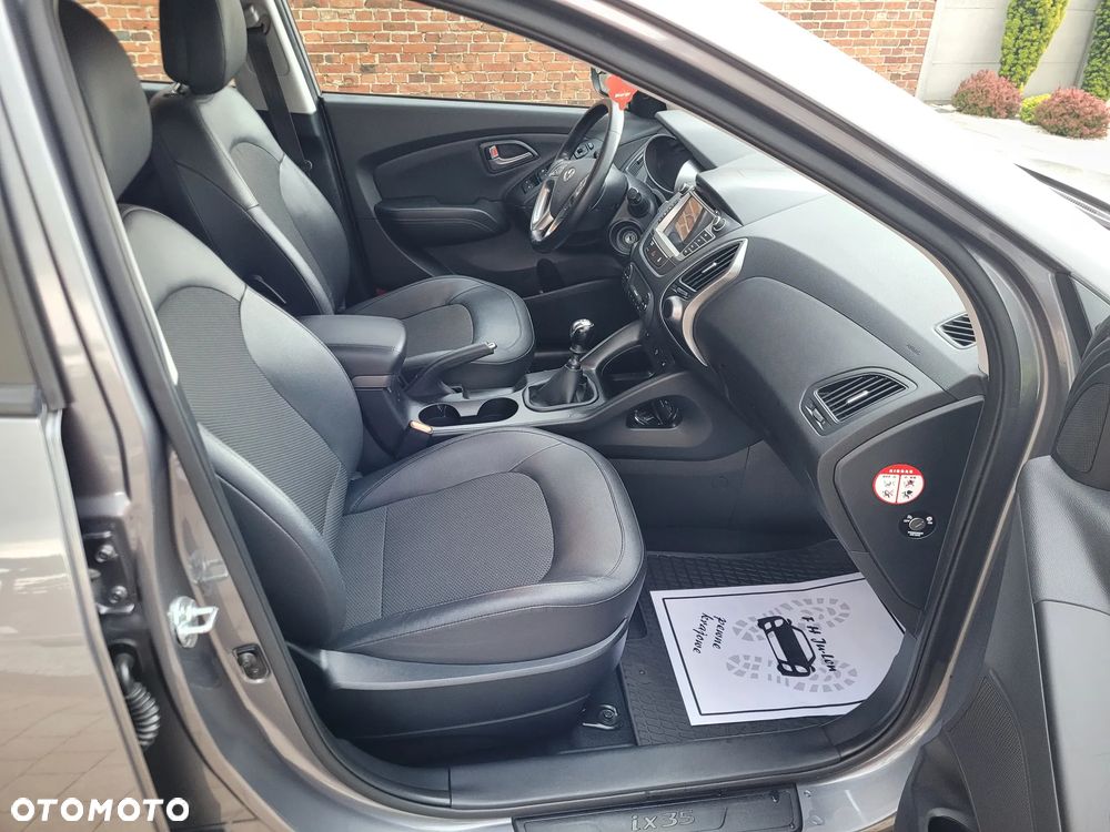 Hyundai ix35 1.6 GDI Premium 2WD - 19