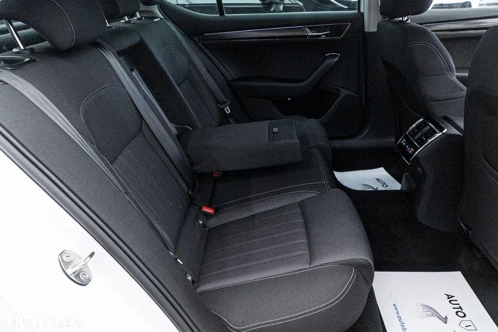 Skoda Superb 1.5 TSI ACT DSG Style - 9