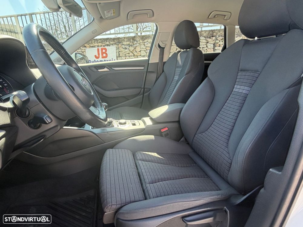 Audi A3 Sportback 1.6 TDI Sport - 9