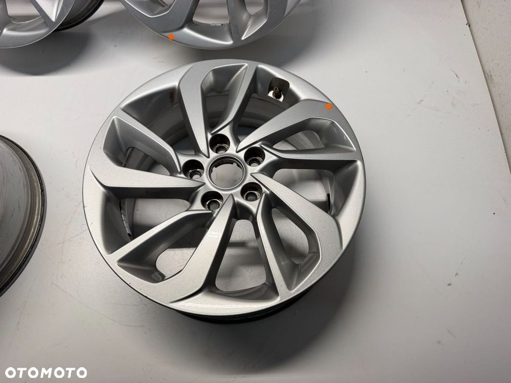 FELGI ALUMINIOWE 17 CALI HYUNDAI TUCSON II 7JX17 ET51 52910-D7280 - 3