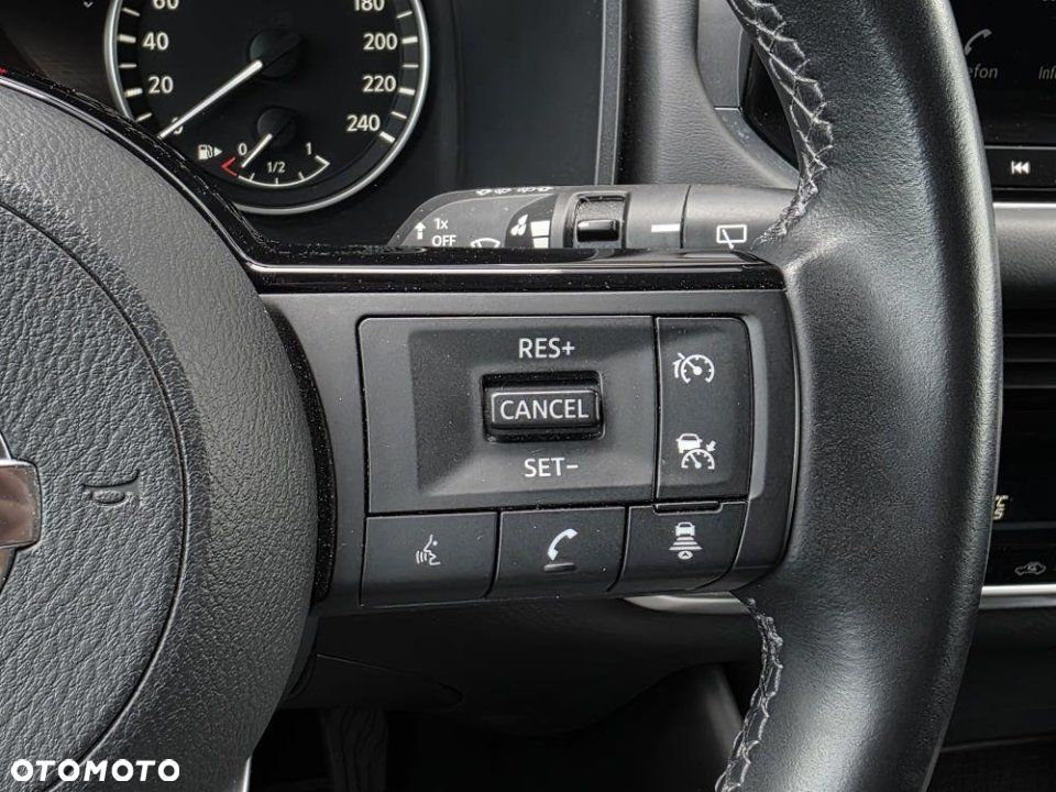 Nissan Qashqai - 13