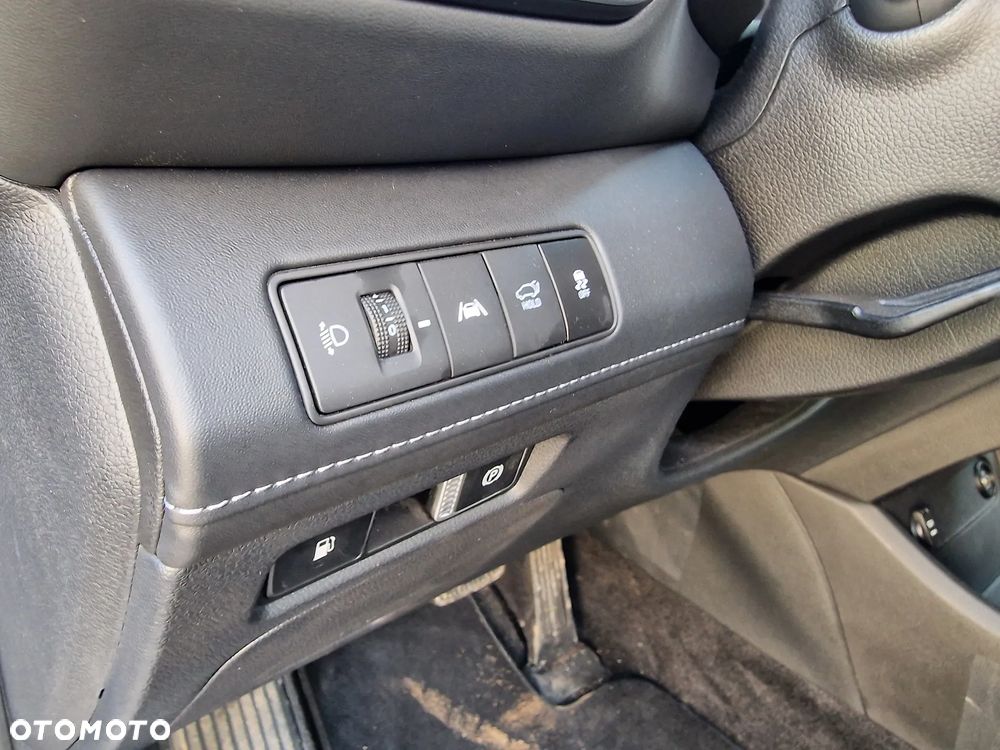 Hyundai Santa Fe 1.6 Plugin-Hybrid 4WD Signature - 32