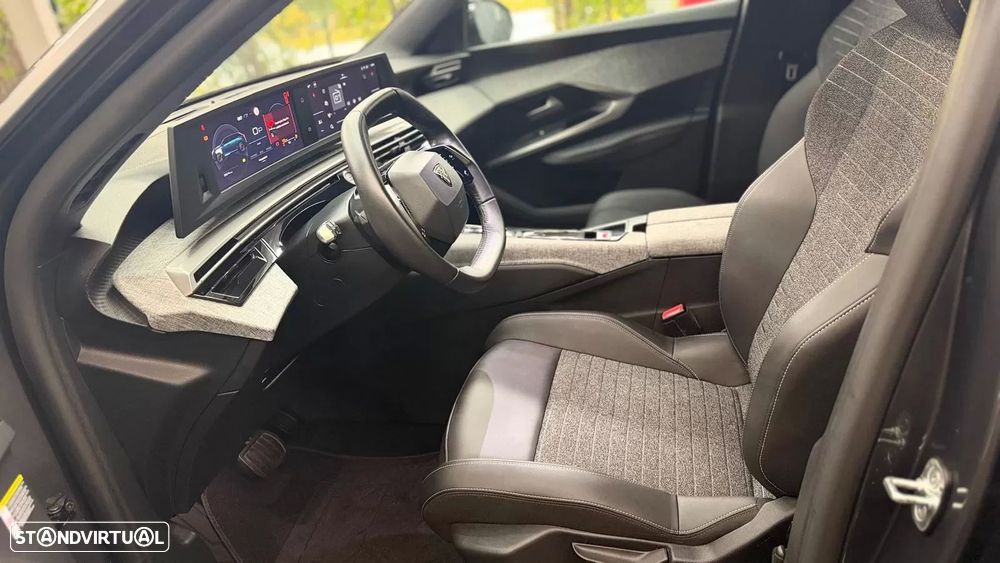 Peugeot 5008 1.2 Hybrid Allure e-DCS6 - 16