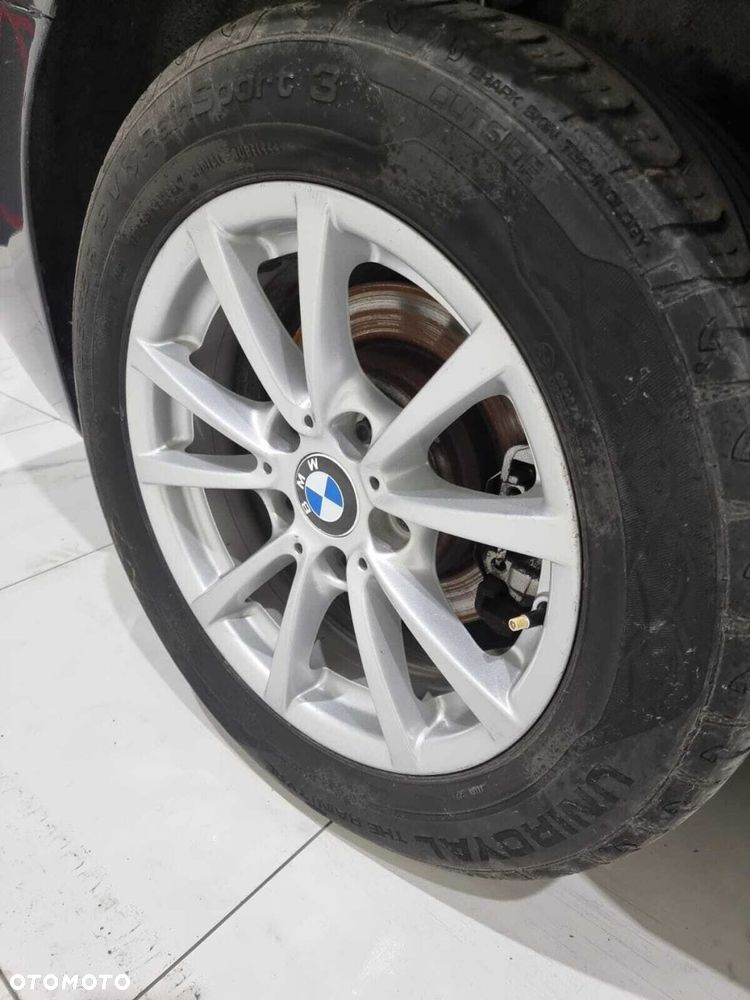 BMW Seria 3 - 36