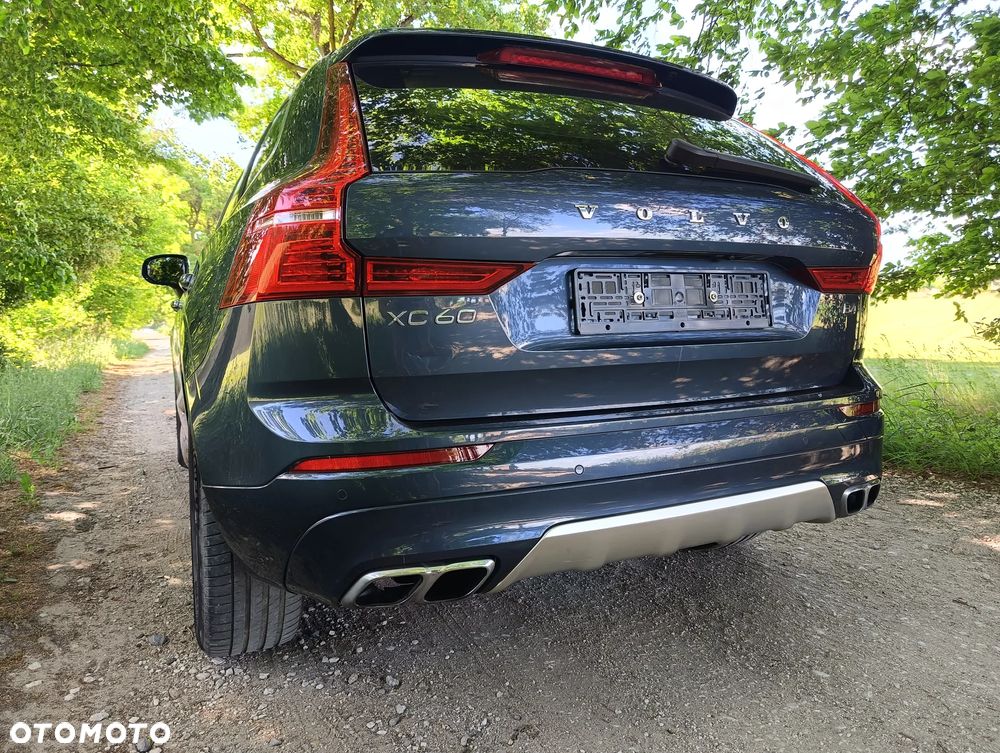 Volvo XC 60 B4 B Geartronic Momentum Pro - 35