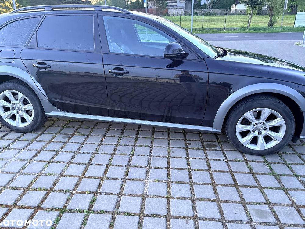 Audi A4 Allroad 2.0 TDI DPF S tronic - 5