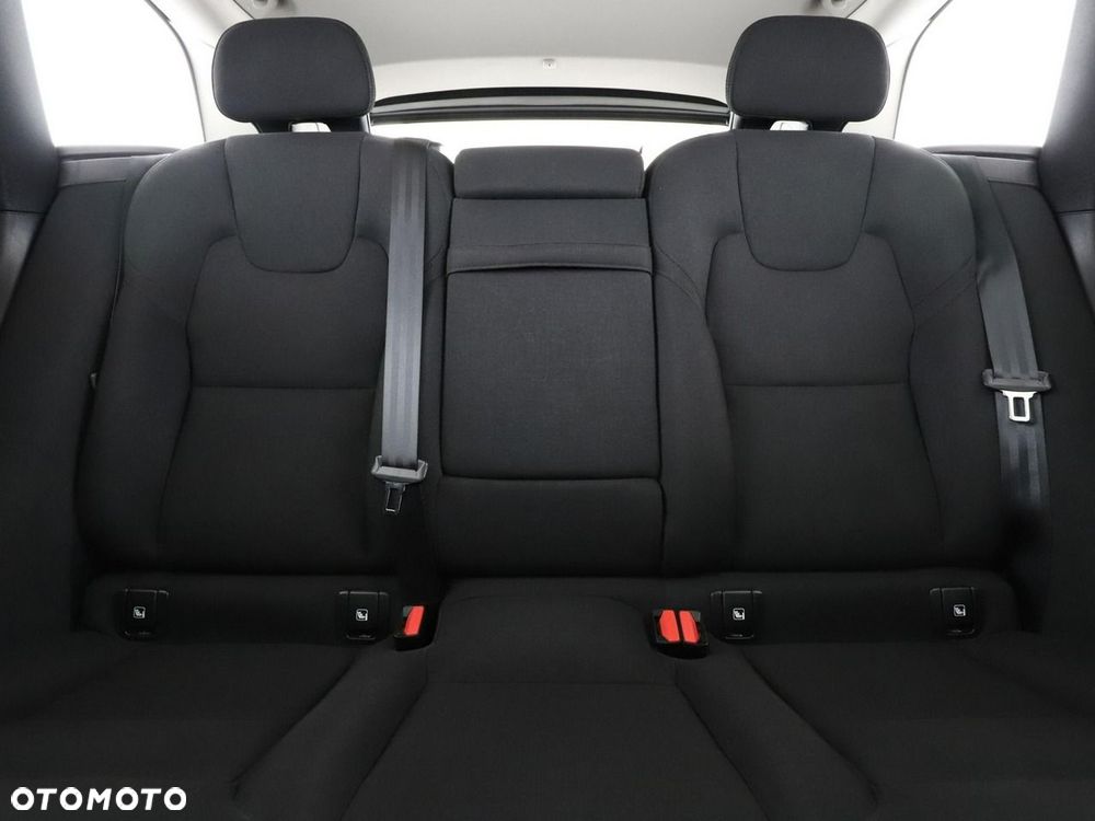 Volvo XC 60 T6 AWD Recharge Core - 19