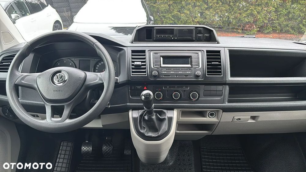 Volkswagen Transporter - 17