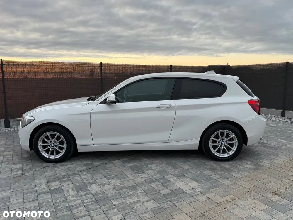 BMW Seria 1 114d Sport Line - 5