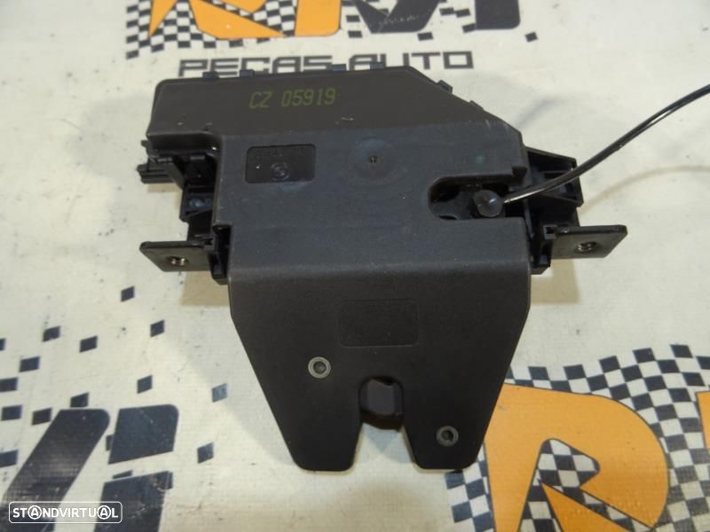 Fecho Da Mala Bmw 1 (E87)  51248196401 / 8196401 / 8 196 401 - 7