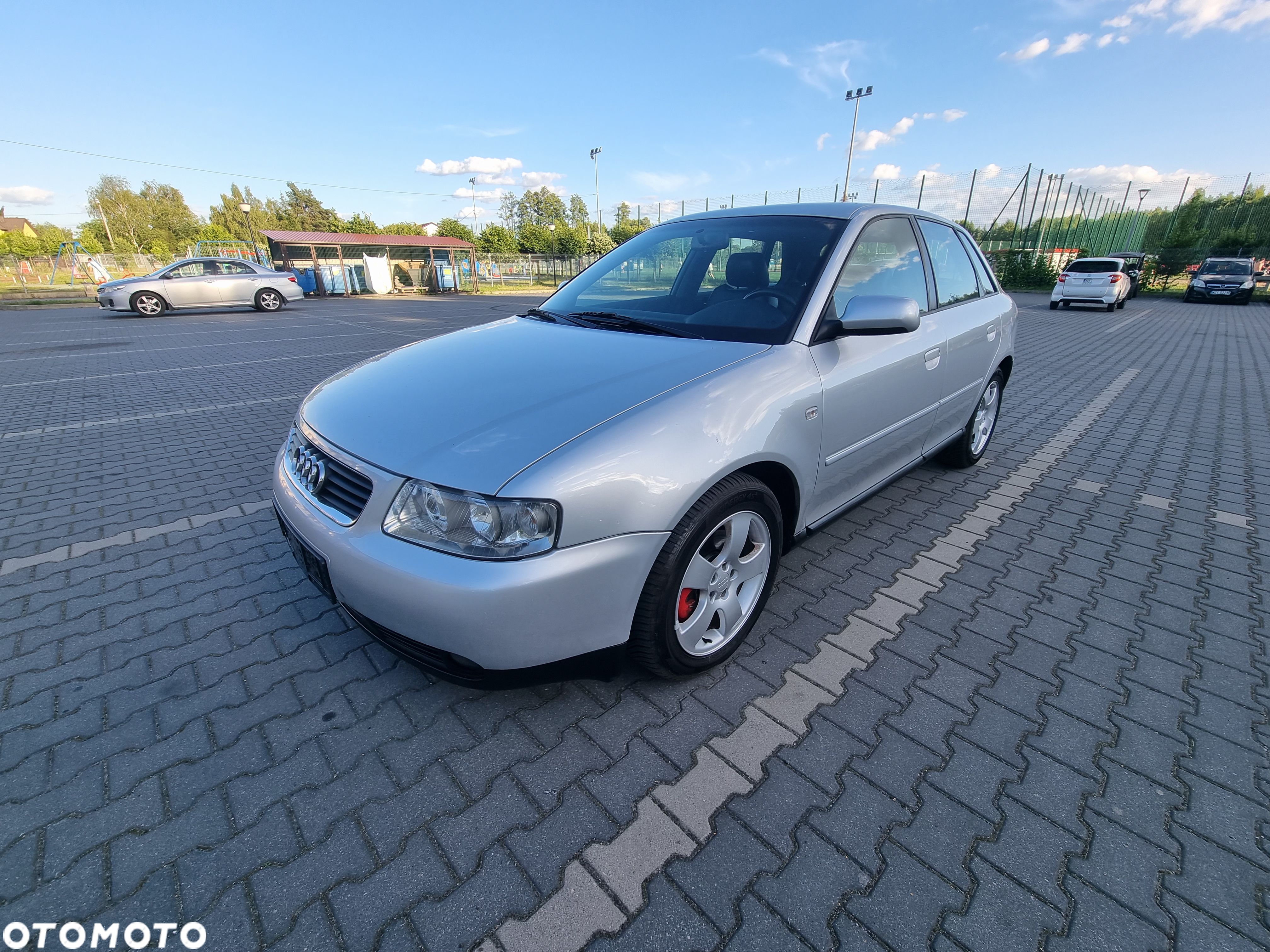 Audi A3 2.0 FSI Attraction - 1