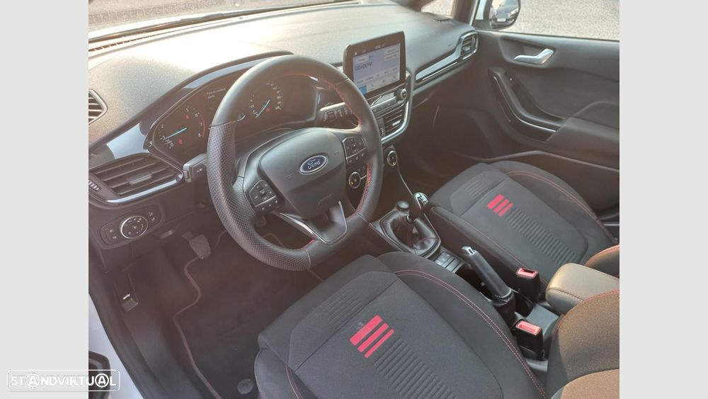 Ford Fiesta 1.0 EcoBoost ST-Line - 8