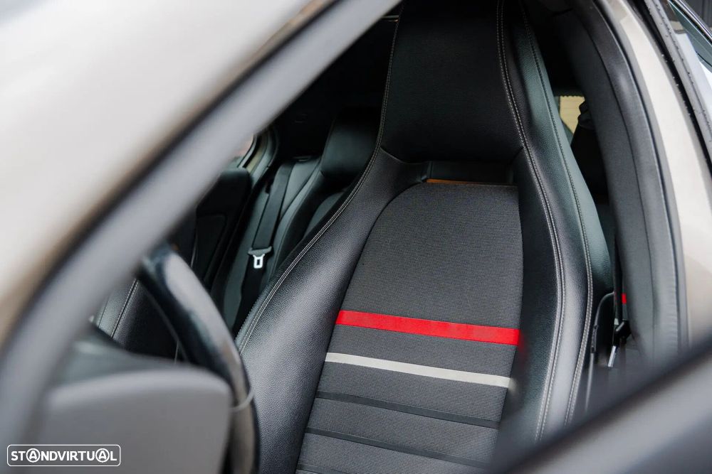 Mercedes-Benz A 180 CDI BE Urban Aut. - 23