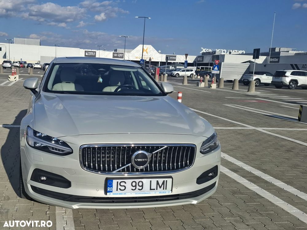 Volvo S90 - 2