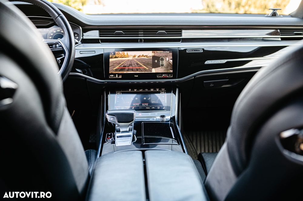 Audi A8 L 55 TFSI quattro tiptronic - 26