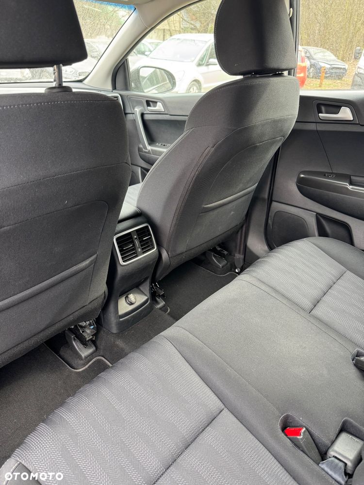 Kia Sportage 1.6 GDI S 2WD - 17