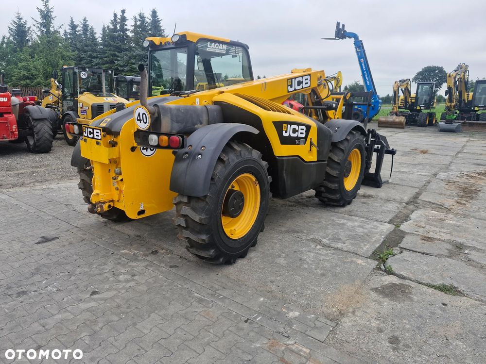 JCB 526-26 - 1