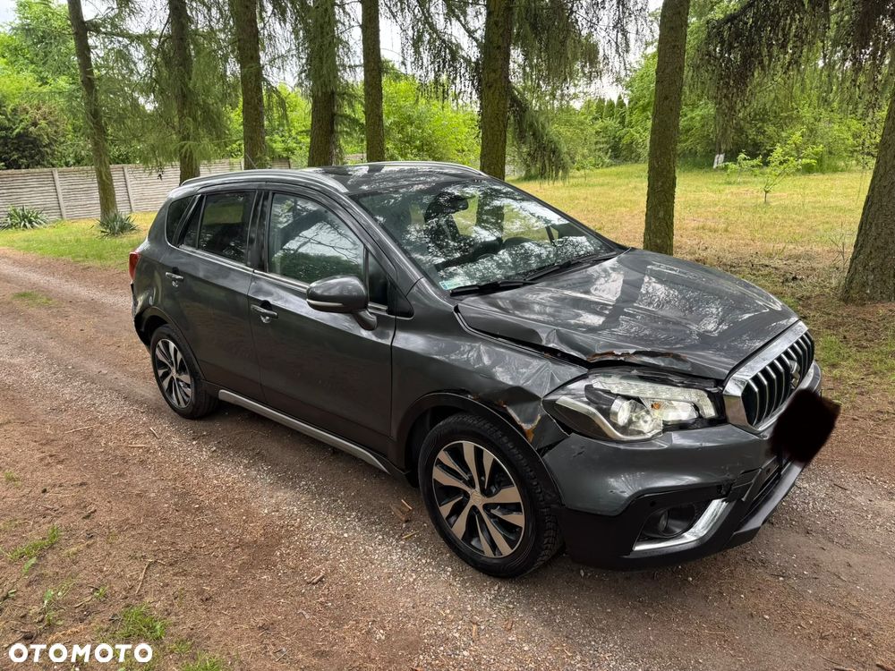 Suzuki SX4 S-Cross 1.4 T Premium 4WD - 7