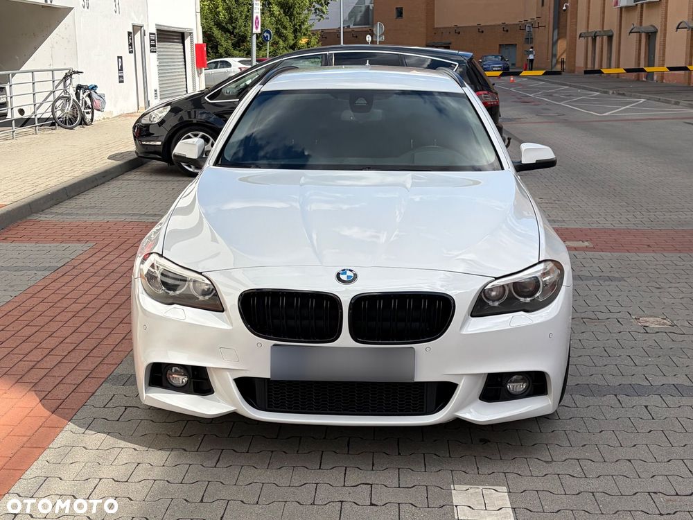 BMW Seria 5 520d xDrive - 5