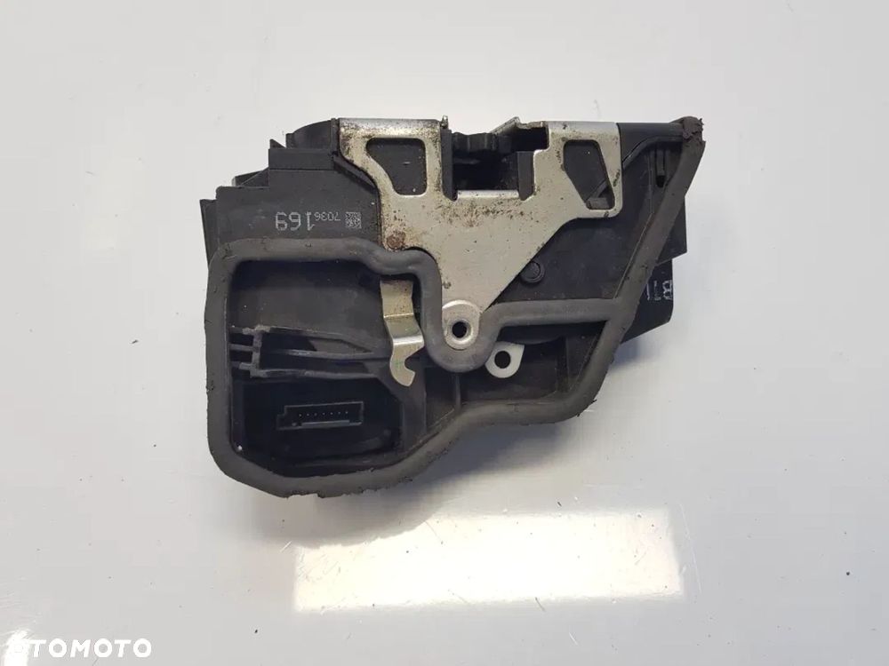Zamek drzwi lewy tył BMW e60 7036169 - 3