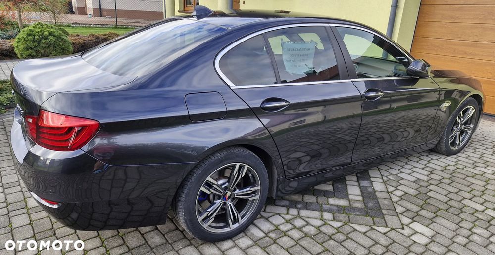 BMW Seria 5 520d xDrive - 3