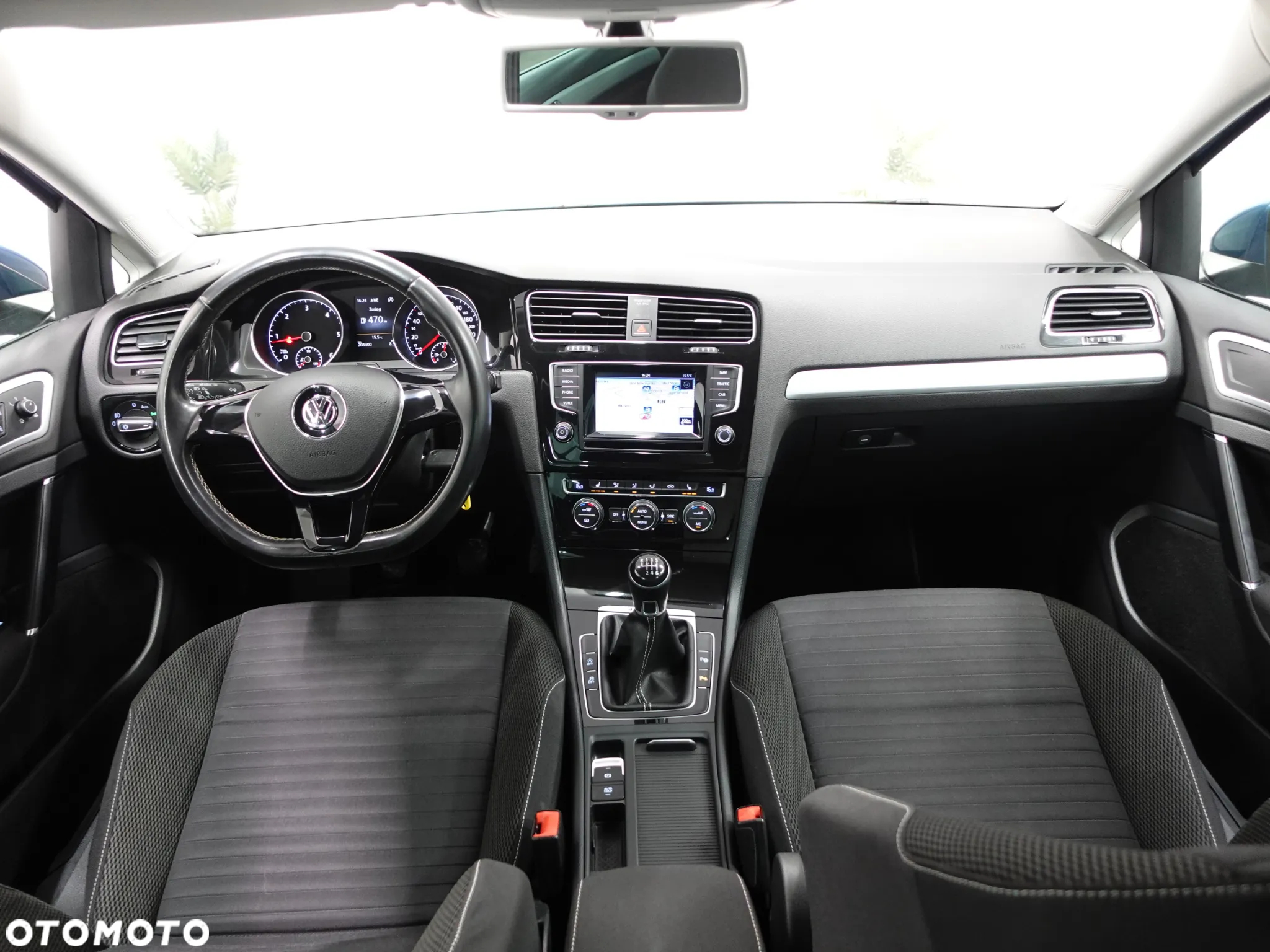 Volkswagen Golf 1.6 TDI 4Motion BlueMotion Technology Cup - 28